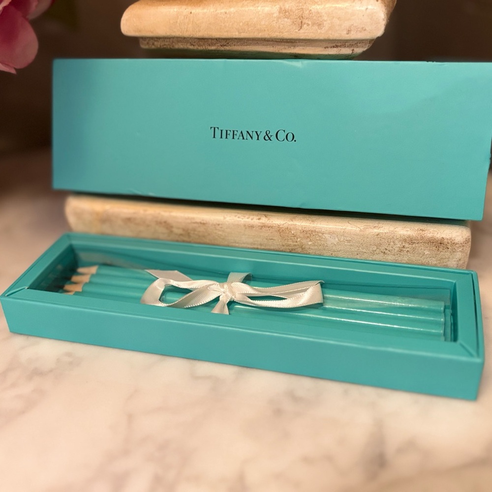 Tiffany & Co. NIB Boxed Collection Set of 5 Branded Pencils - Picture 2 of 11